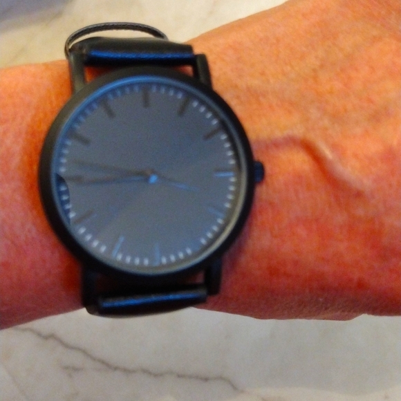 MSPCI watch. - Picture 1 of 9